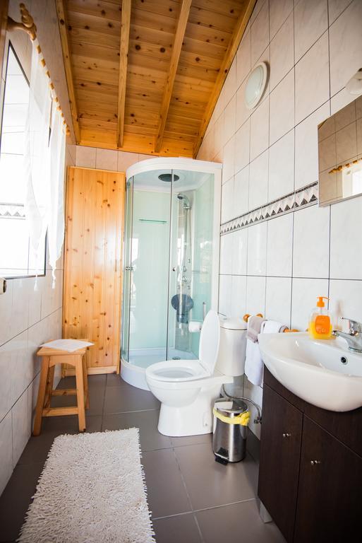 Stone Dreams - Adega Apartment Calheta de Nesquim