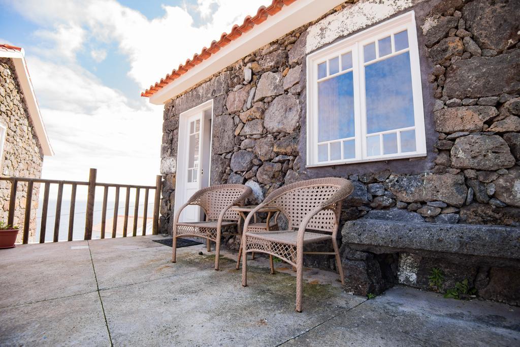 Stone Dreams - Adega Calheta de Nesquim